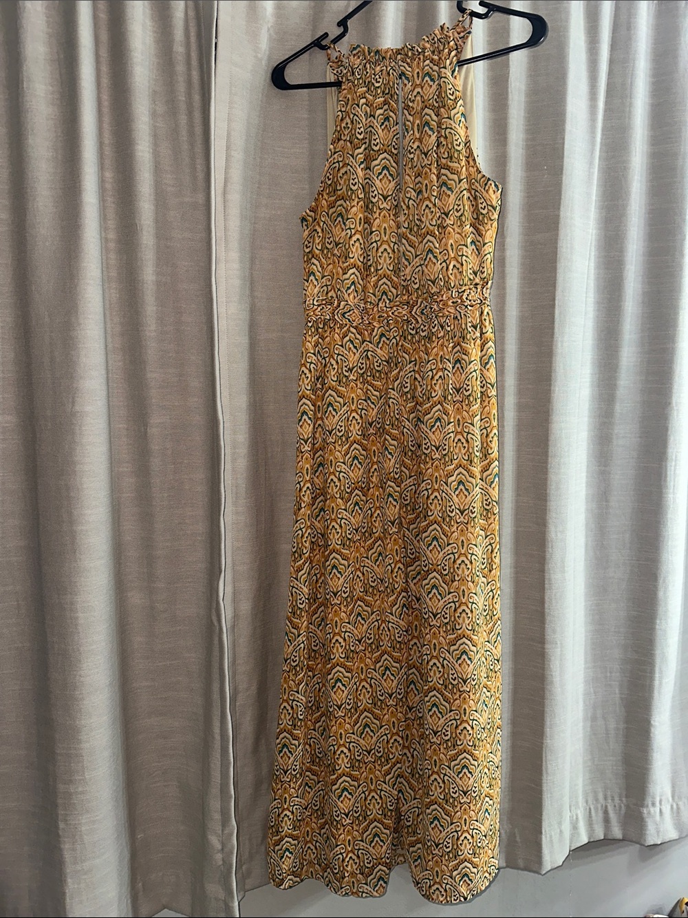 Sleeveless Yellow Patterned Maxi Dress - Picture 3 of 3